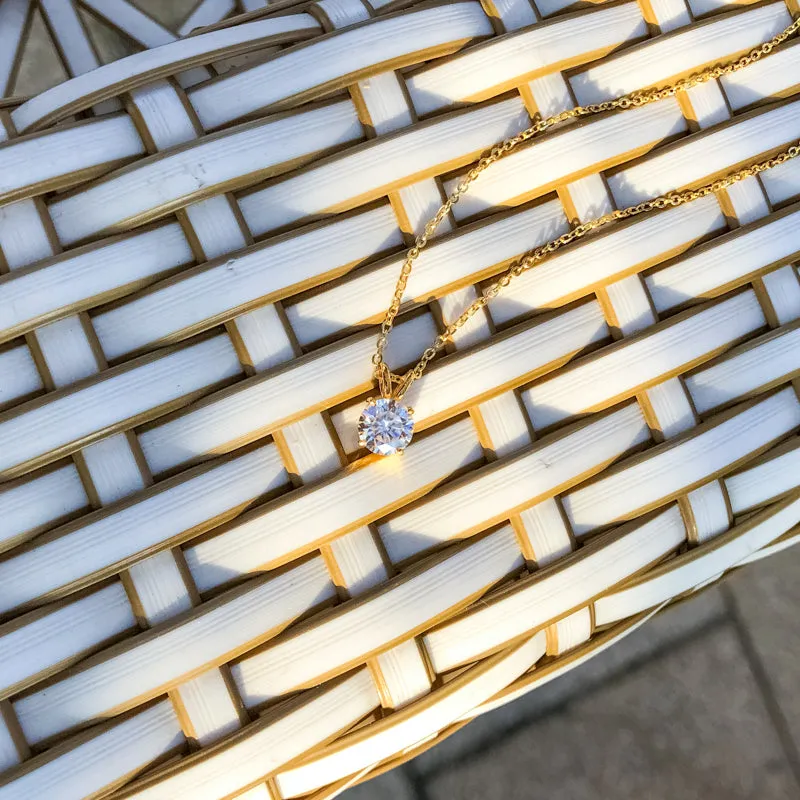 1CT Classic Brilliant Round Moissanite Pendant Necklace