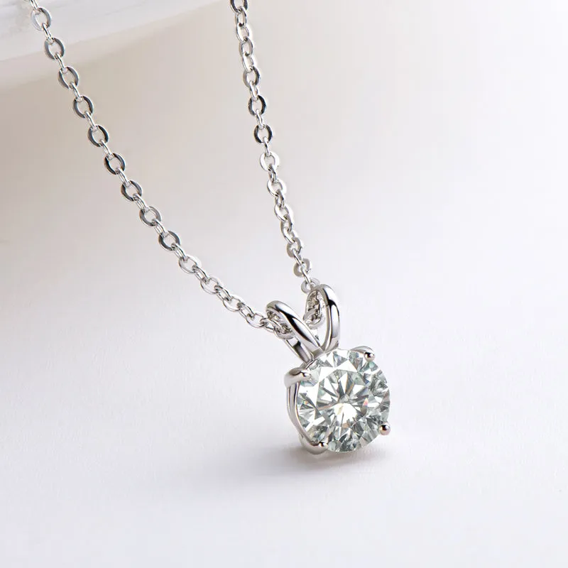 1CT Classic Brilliant Round Moissanite Pendant Necklace