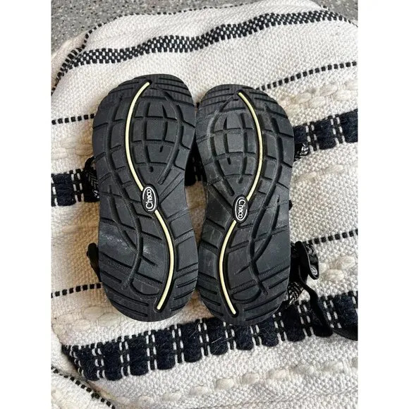 CHACO Women's ZX/2 Classic Size 9 Boost Black Hiking Outdoor Travel