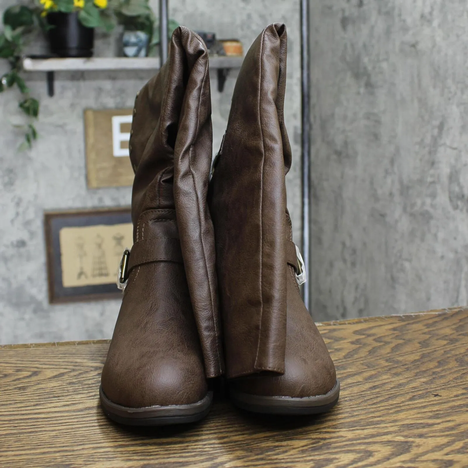 Journee Collection Women's Kane Knee High Boots KANE-BRN-110 Brown 11M