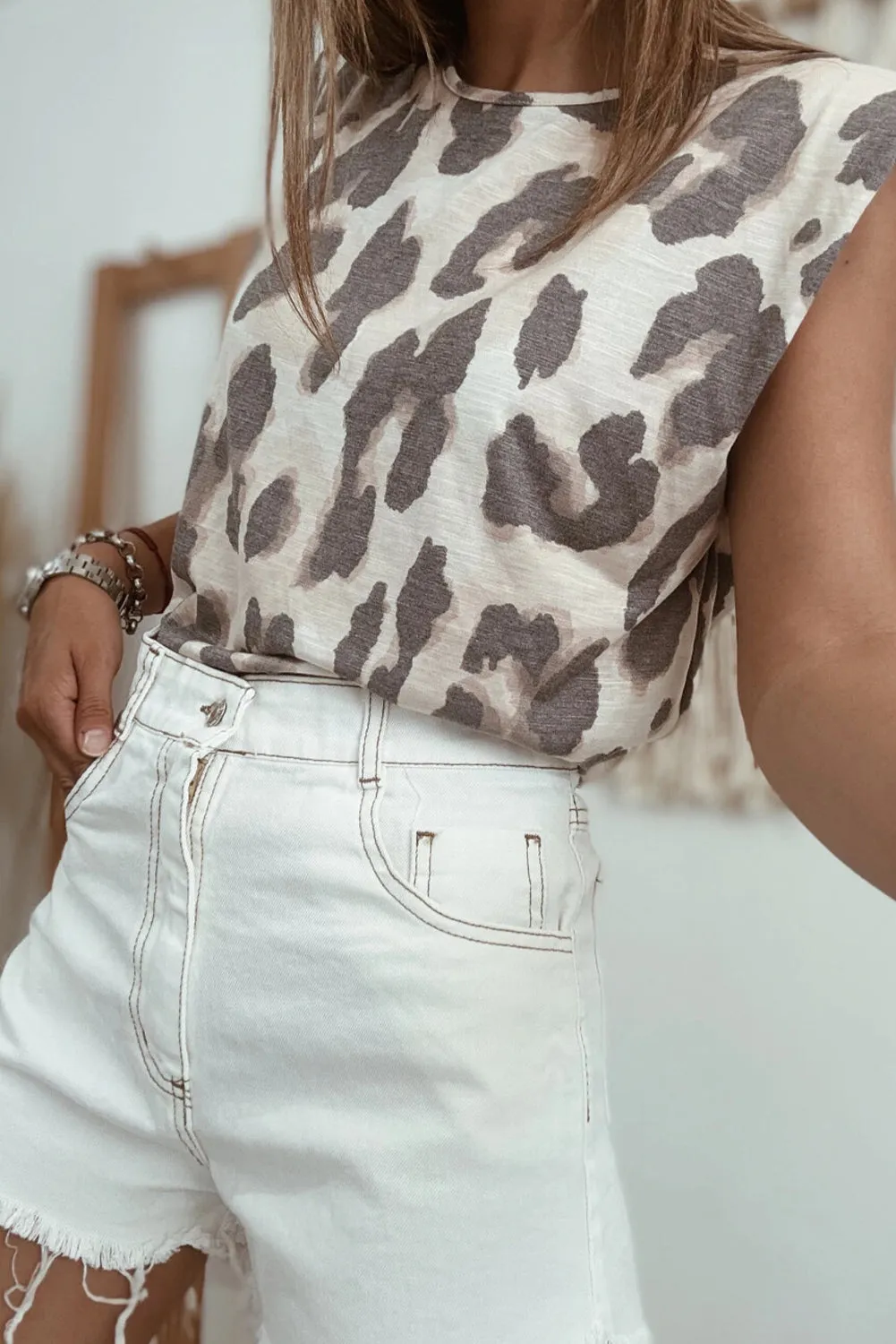 Khaki Leopard Round Neck Casual Tank Top