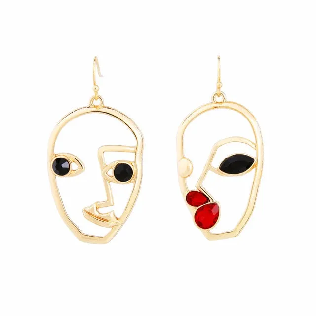 Kiss Me Women Earrings 2019 Korean Fashion Jewelry Gold Color Alloy Face Dangle Earrings Halloween Accessories Brincos