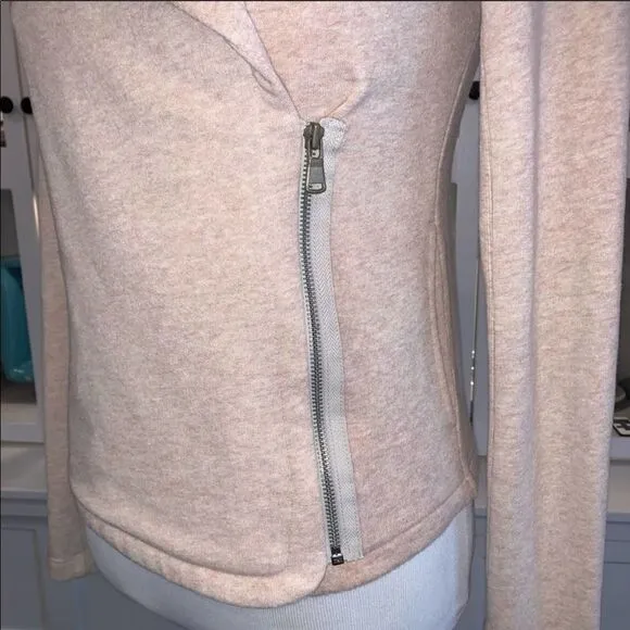 Lou&amp;Gray Asymmetrical Zip Knit Blazer