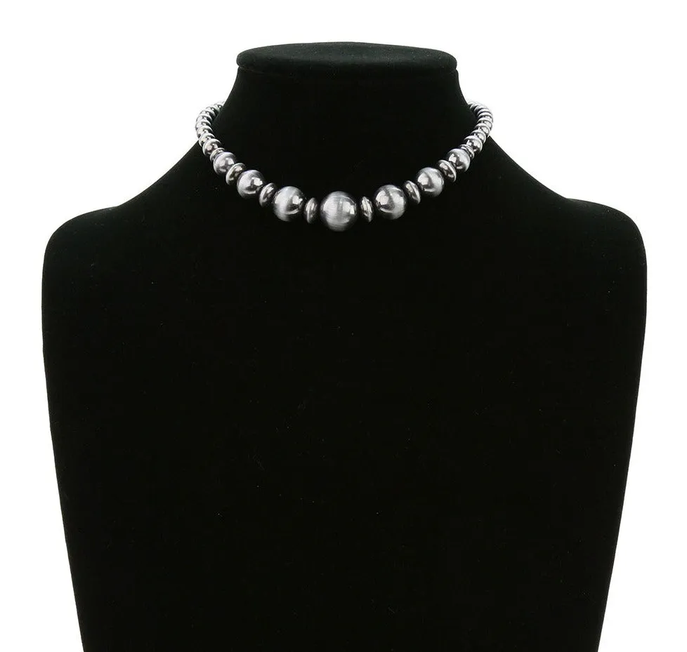 Mindy Fashion Varied Navajo Pearl & Saucer Choker - 12"