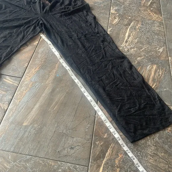 NWT Victoria's Secret VS Pants Black Lace lounge pants Size Large