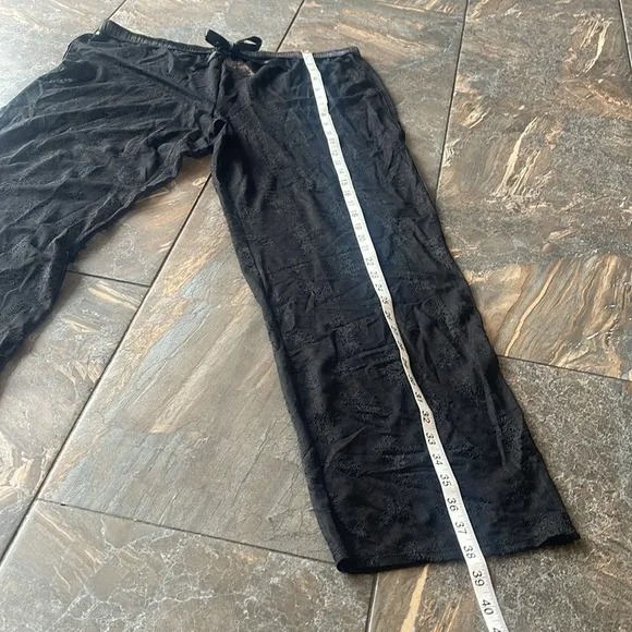 NWT Victoria's Secret VS Pants Black Lace lounge pants Size Large