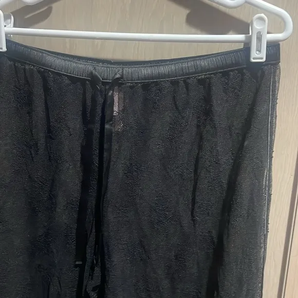 NWT Victoria's Secret VS Pants Black Lace lounge pants Size Large