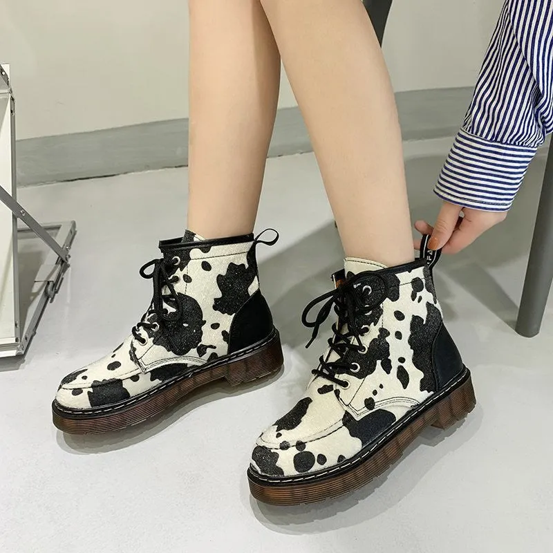 Retro Cow Lace Up Round Toe Boots UB3171