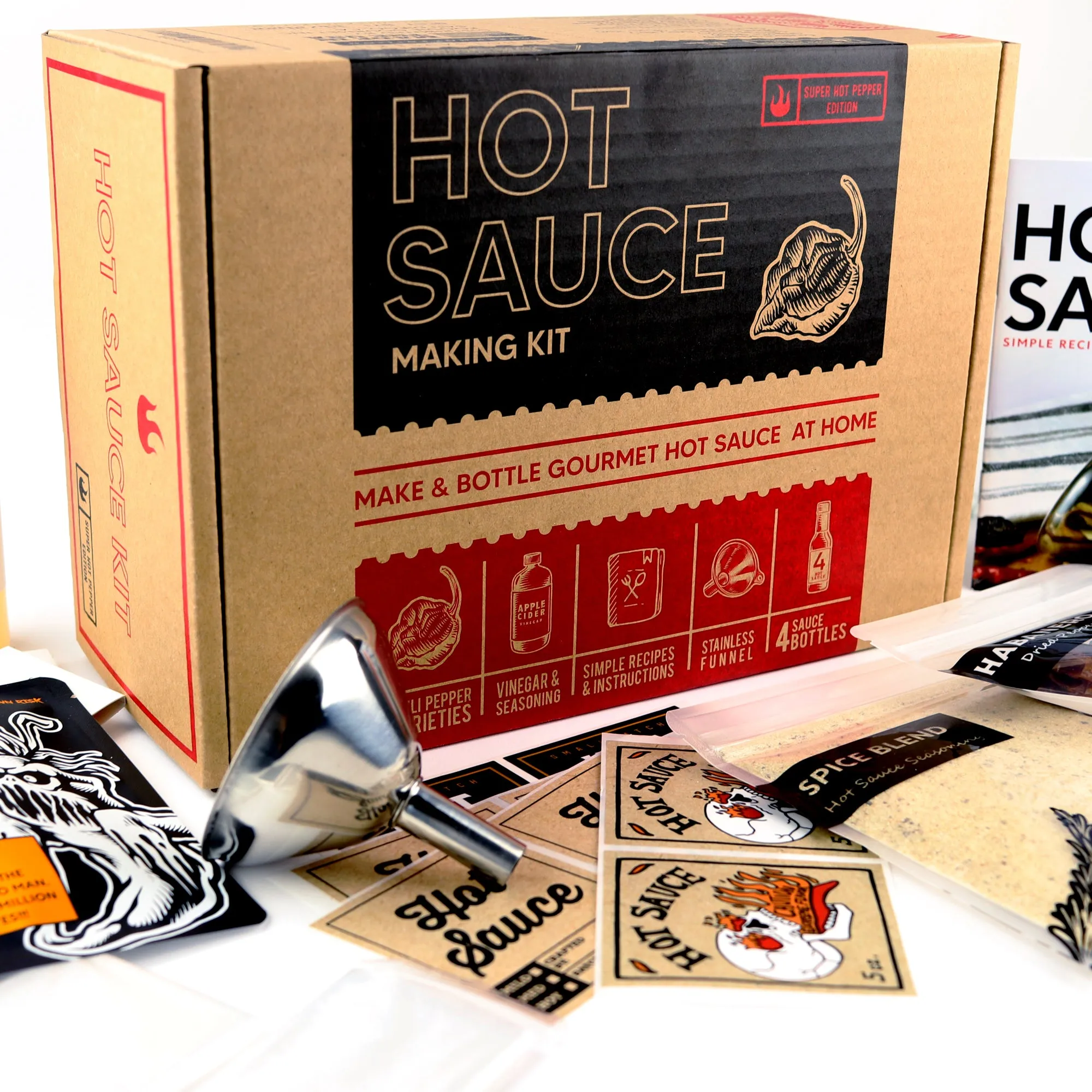 Super Hot Carolina Reaper Hot Sauce Kit, 5 Peppers, 4 Bottles, Makes up to 14 Gourmet Bottles (Super Hot Kit)